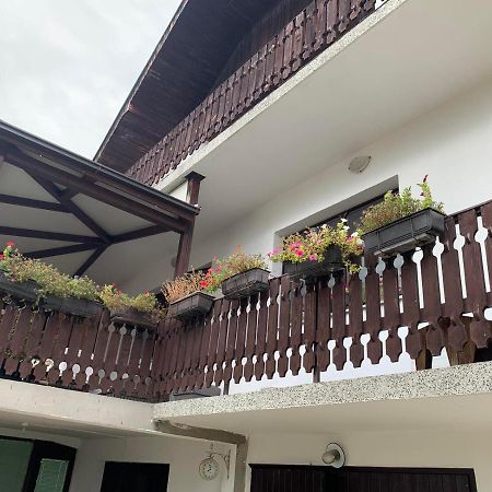 Guest House Husejn Dubrave Gornje Екстер'єр фото